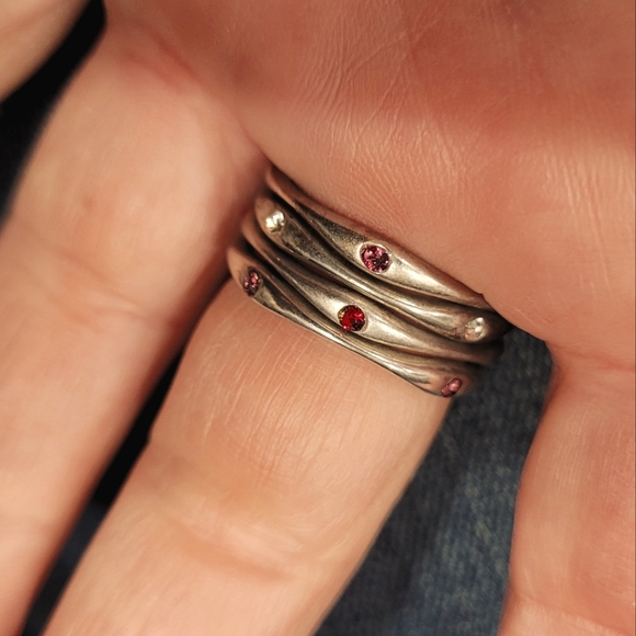 Jewel Kade Stacking Rings - Picture 4 of 6